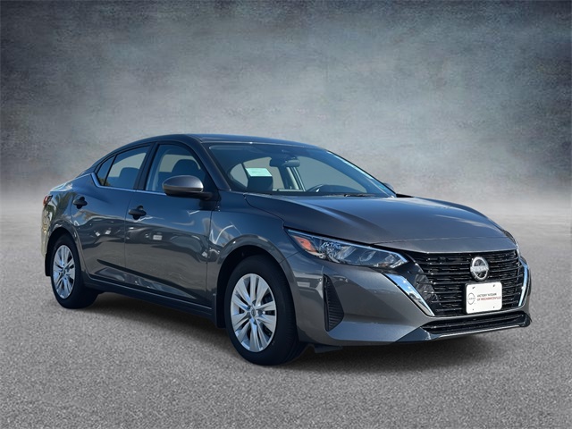 2025 Nissan Sentra S's photo