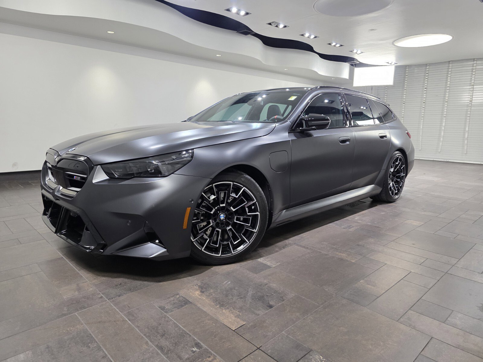 2025 BMW M5 M5 Touring's photo