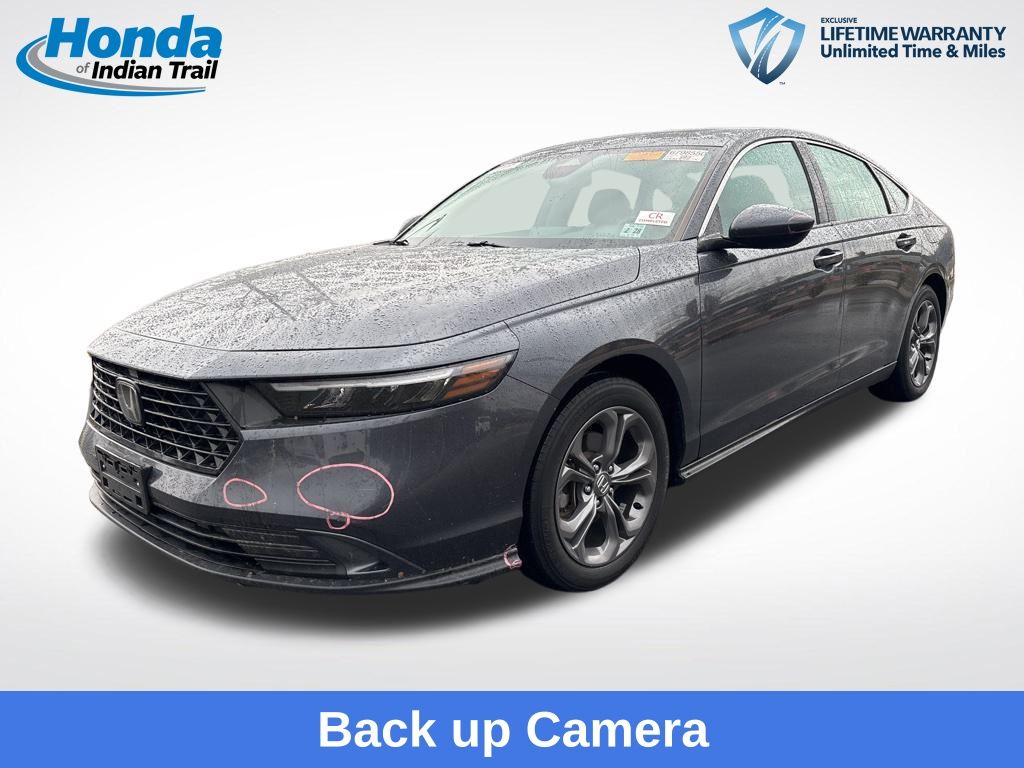 2023 Honda Accord EX's photo
