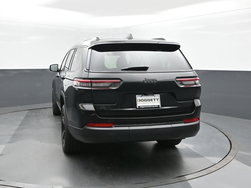 2025 Jeep Grand Cherokee Altitude X photo 4
