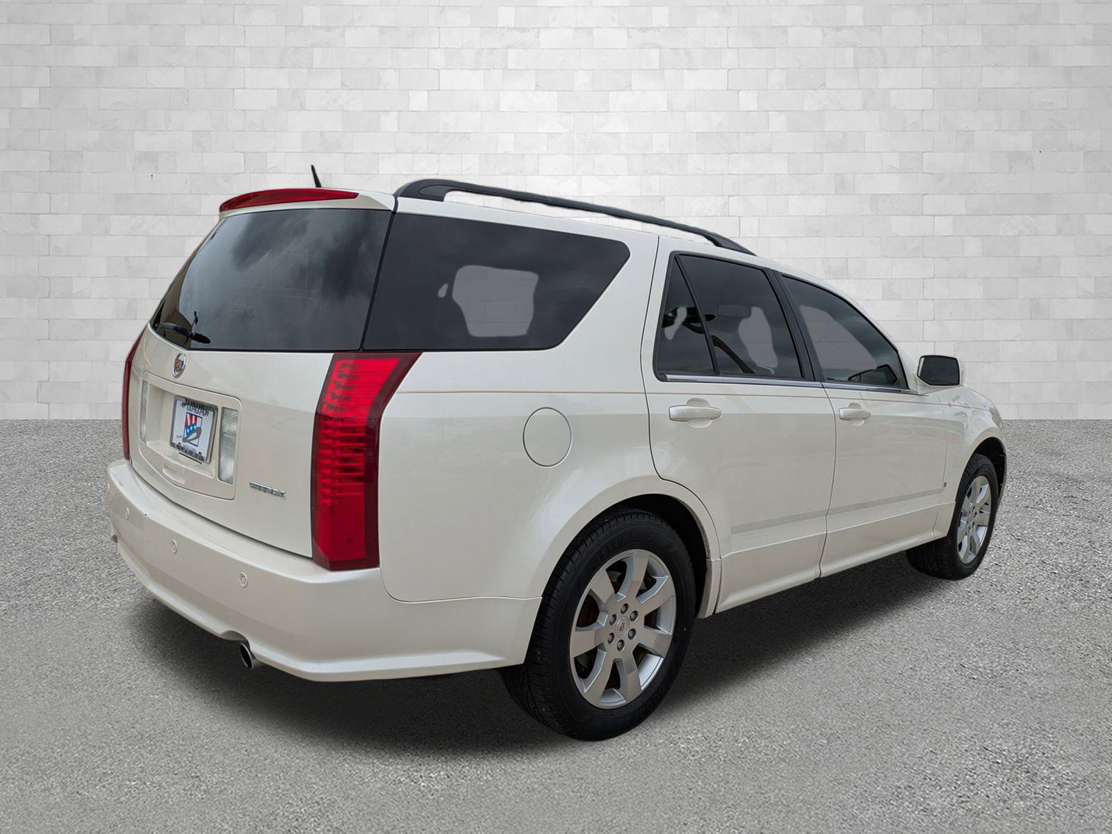 Used 2008 Cadillac SRX Base with VIN 1GYEE637780100816 for sale in Naples, FL