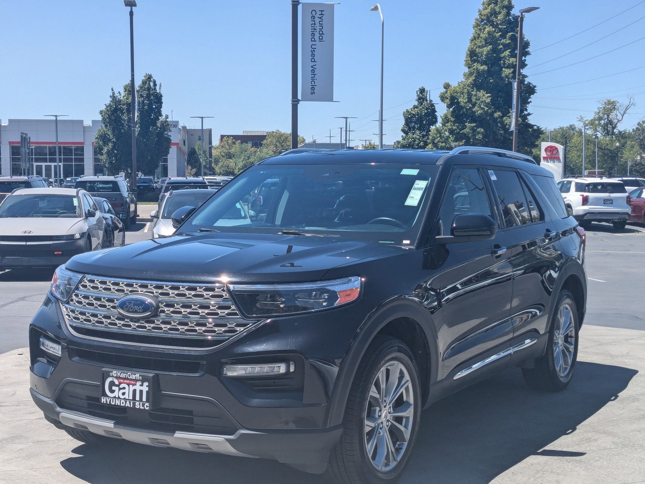 2024 Ford Explorer Limited photo 7