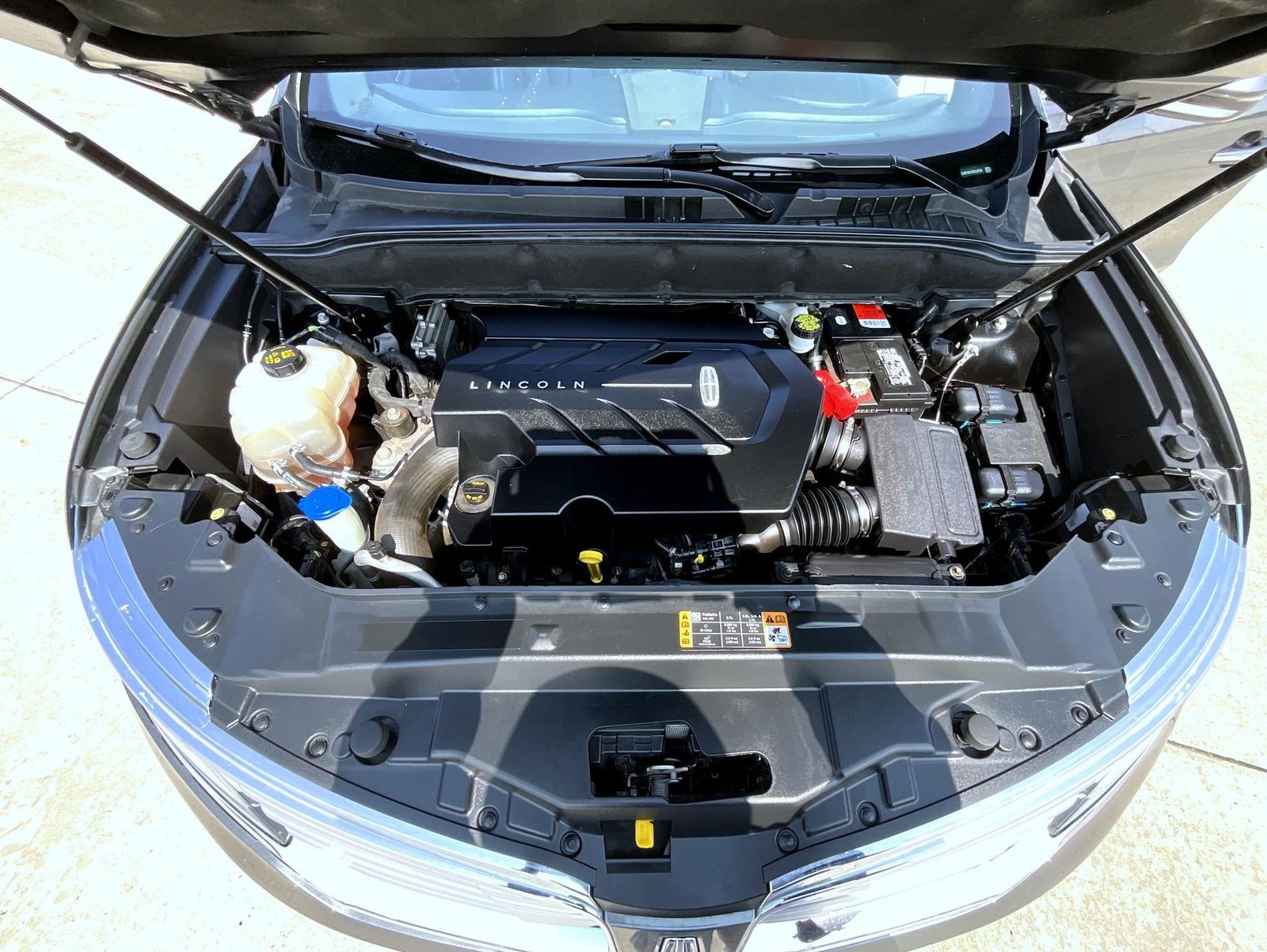 2018 Lincoln MKX Reserve photo 24
