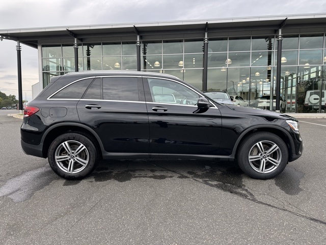 2022 Mercedes Benz GLC 300 4MATIC photo 3