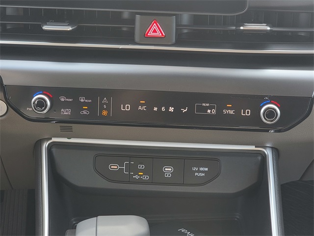 2026 Kia Carnival LXS photo 21