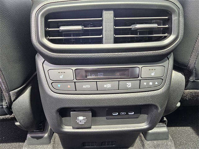 2025 Honda Pilot Black Edition photo 10