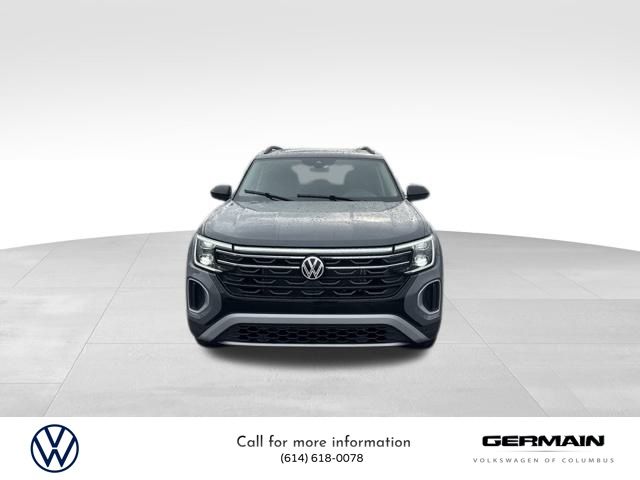 2025 Volkswagen Atlas SE Technology Peak Edition photo 2