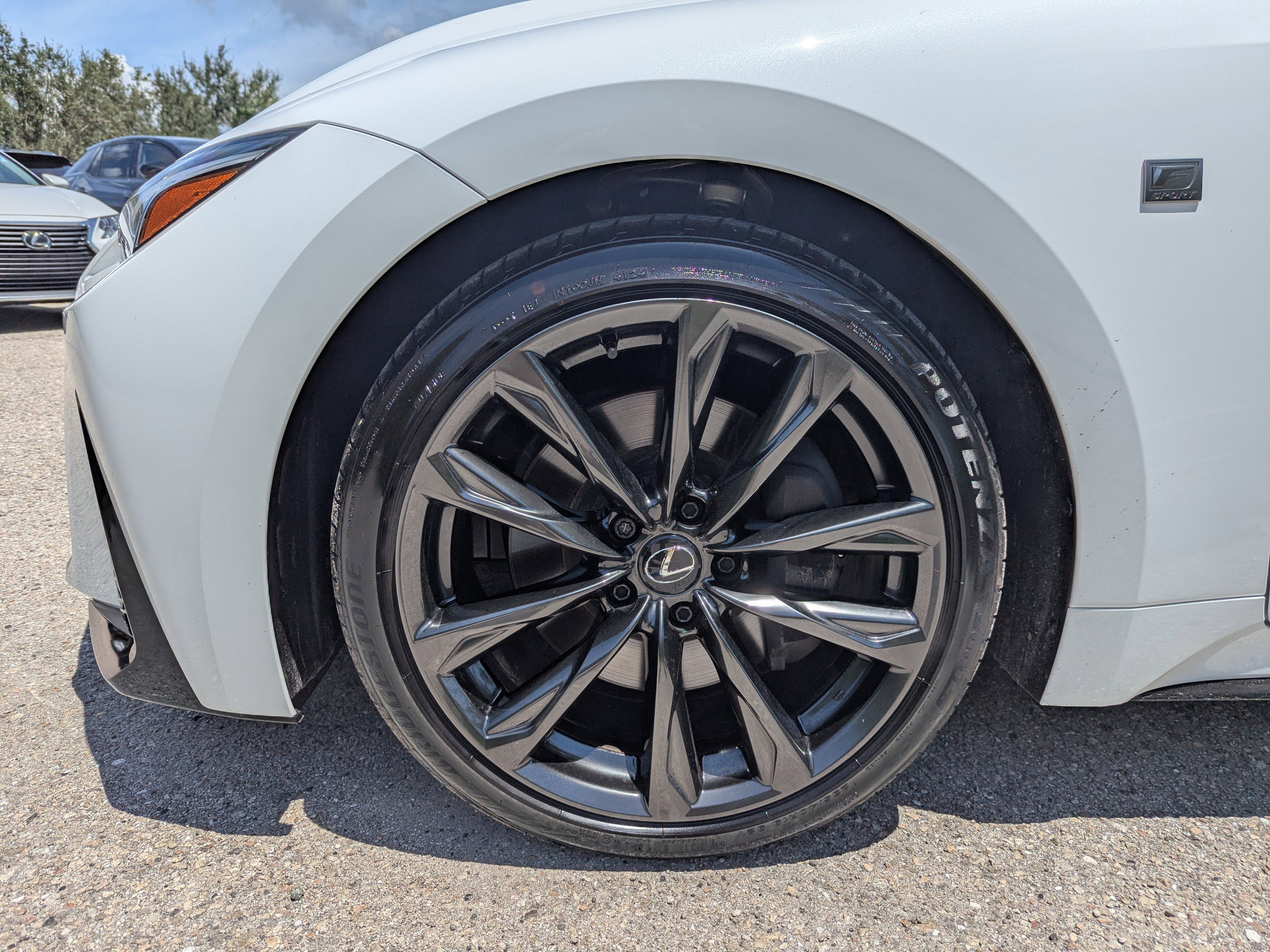 2025 Lexus IS F SPORT photo 36
