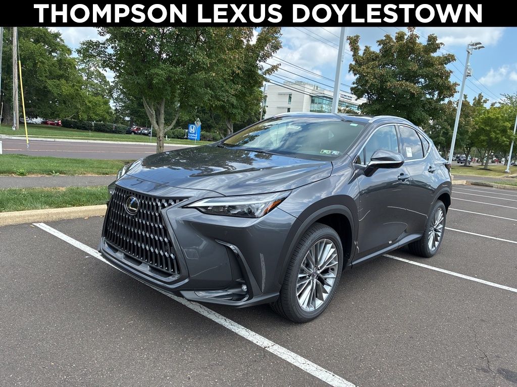 2025 Lexus NX 350's photo