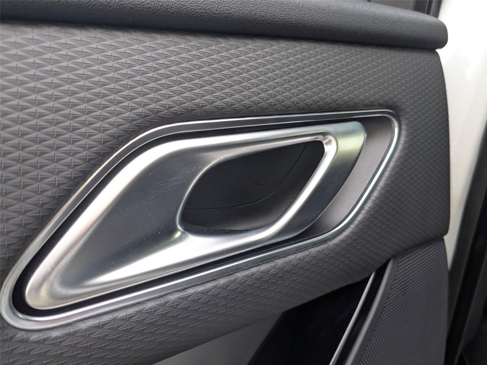 2022 Land Rover Range Rover Velar R-Dynamic S photo 20