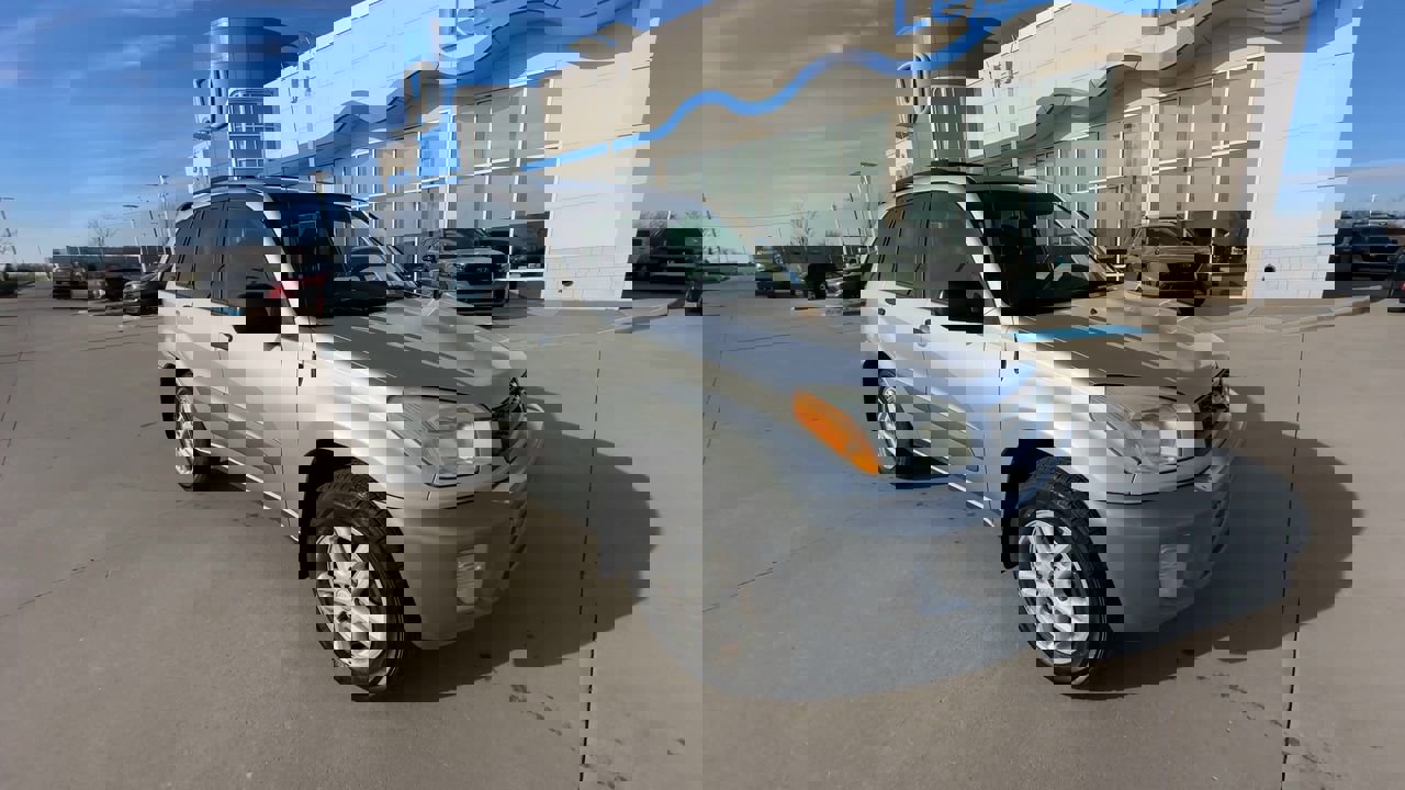 Used 2002 Toyota Rav4 Base with VIN JTEHH20V626031915 for sale in Kansas City