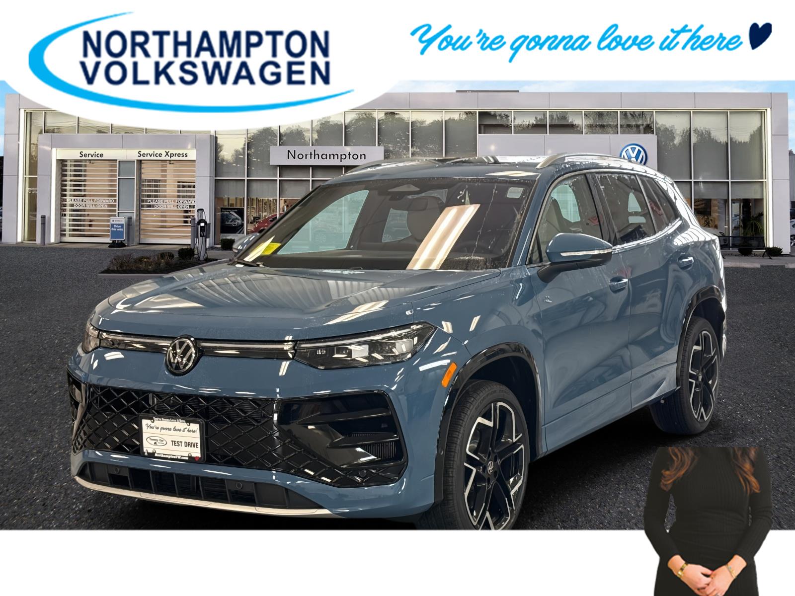 2026 Volkswagen Tiguan SEL R-LINE TURBO's photo