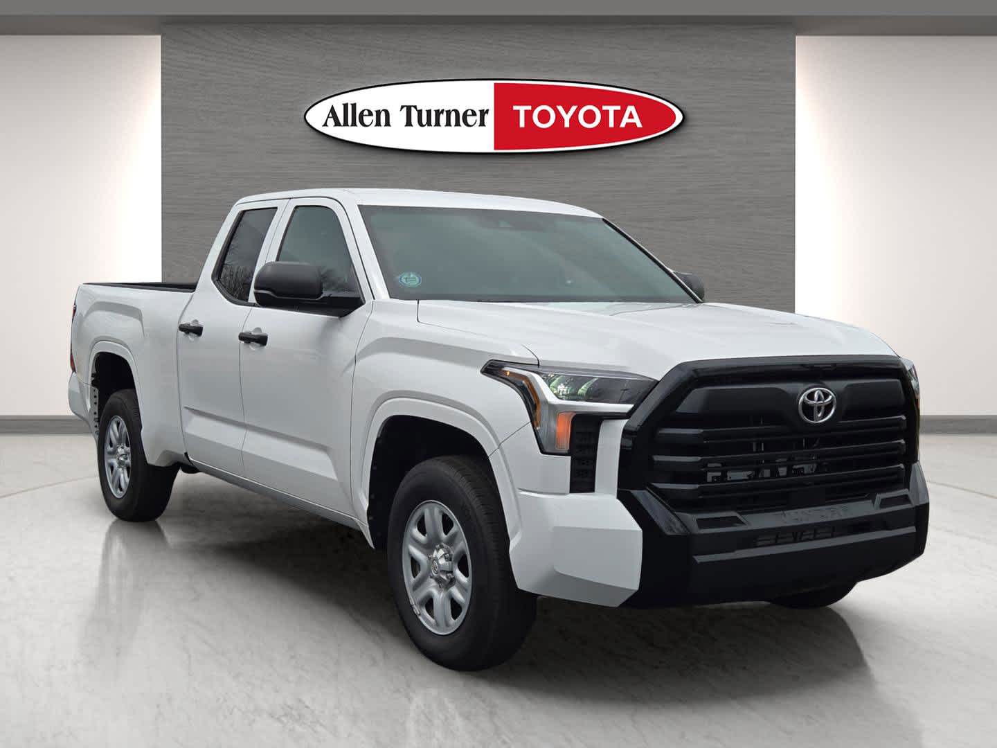 2025 Toyota Tundra SR's photo