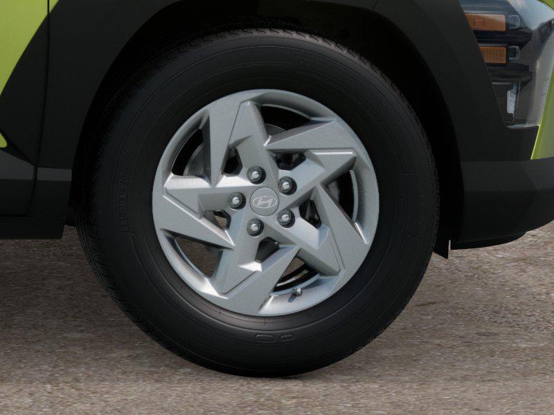 2026 Hyundai Kona SE photo 2