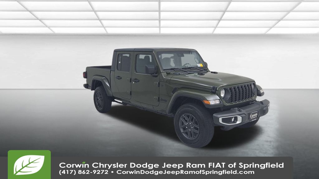 2024 Jeep Gladiator Sport photo 4