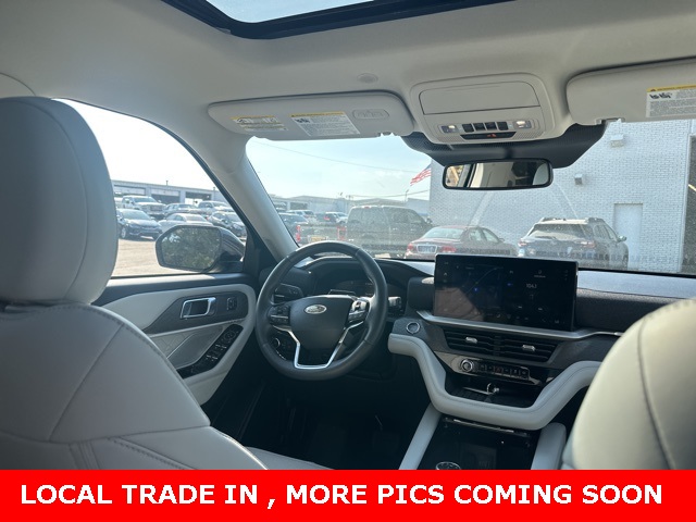 2025 Ford Explorer Platinum photo 10