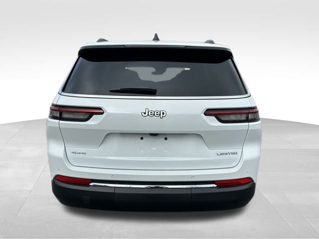 2025 Jeep Grand Cherokee Limited photo 4