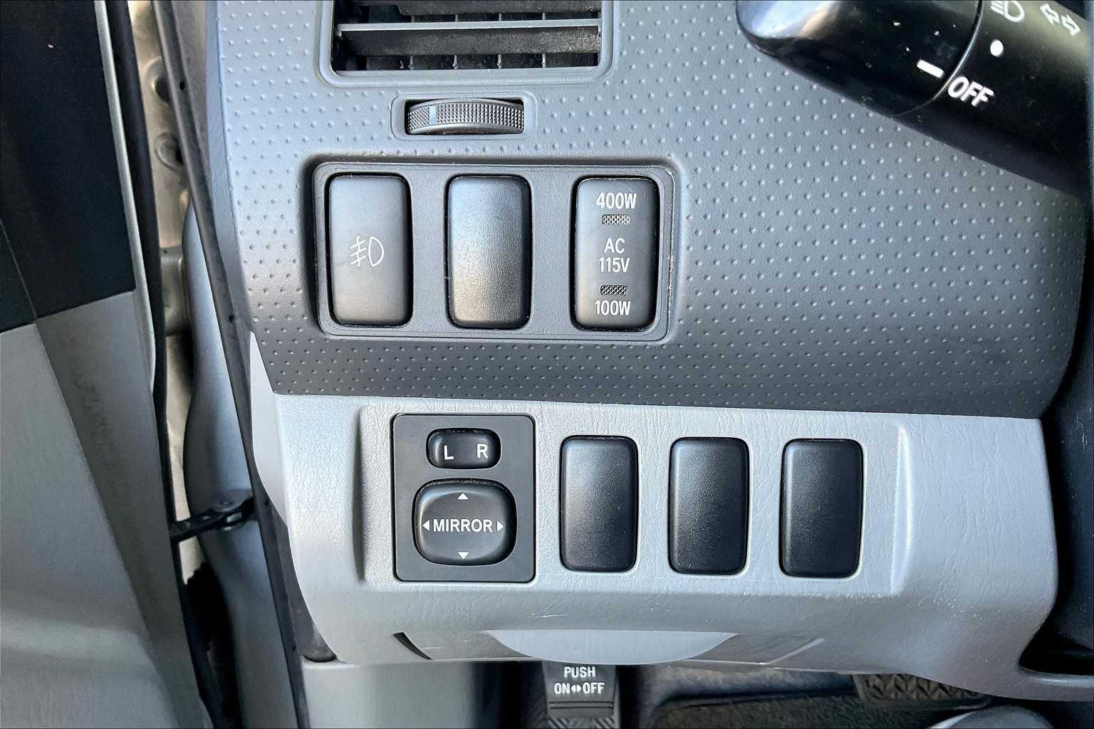 2007 Toyota Tacoma PreRunner photo 31