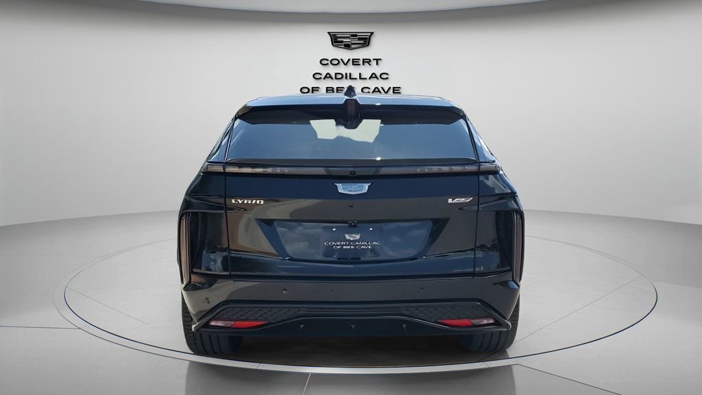 2026 Cadillac Lyriq photo 8