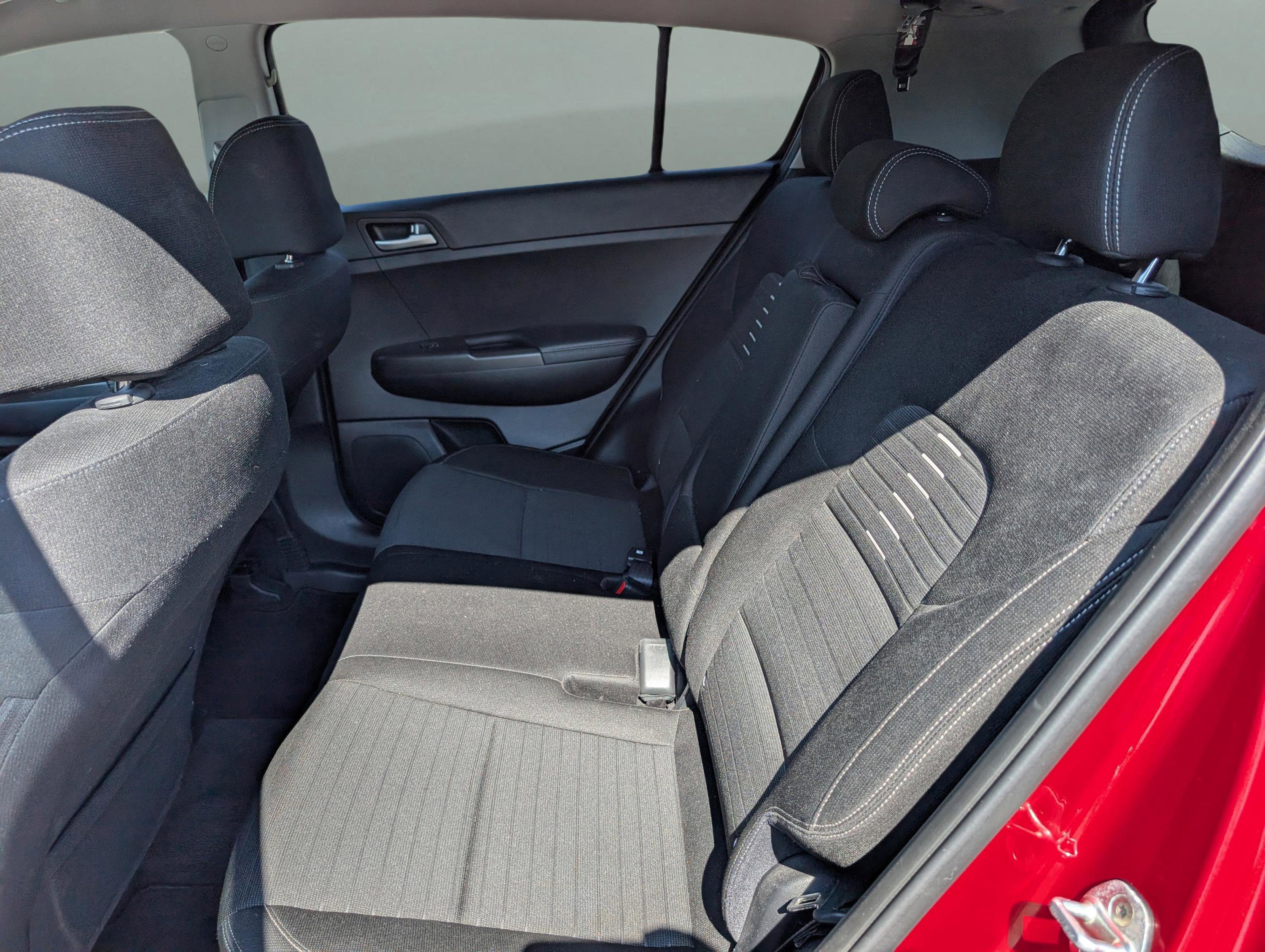 2018 Kia Sportage LX photo 13