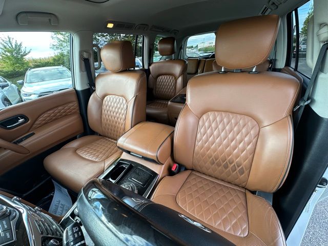 2018 Infiniti QX80 Base photo 26