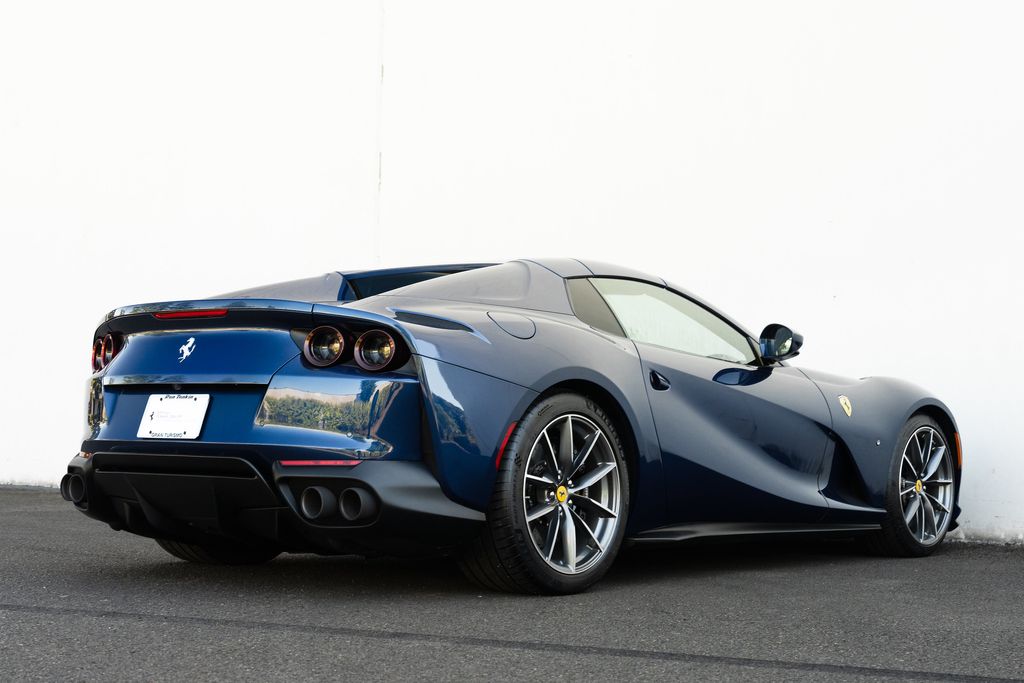 2022 Ferrari 812 GTS photo 5