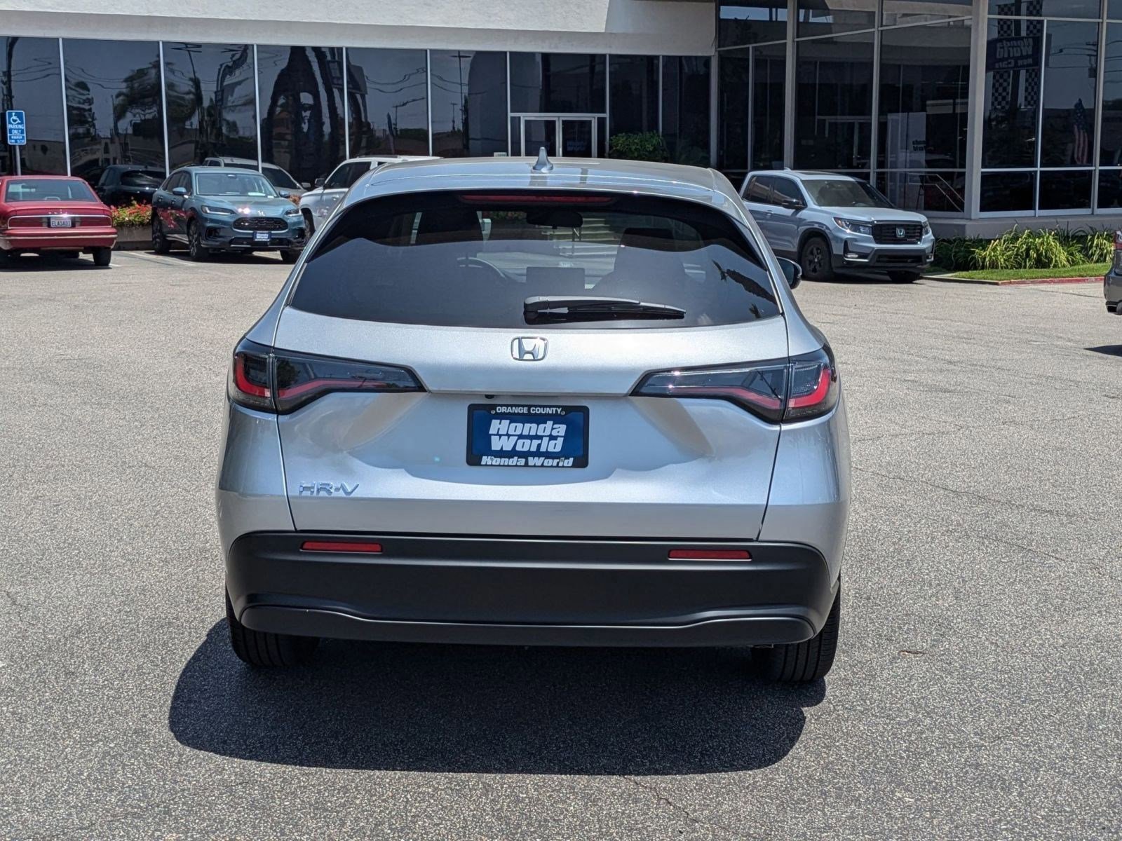 2026 Honda HR-V LX photo 5