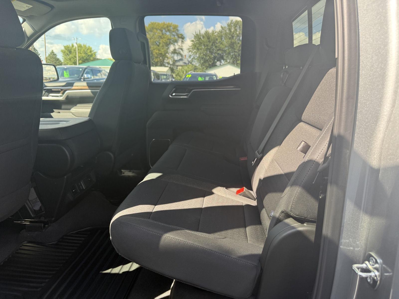 2026 Chevrolet Silverado 1500 LT photo 8