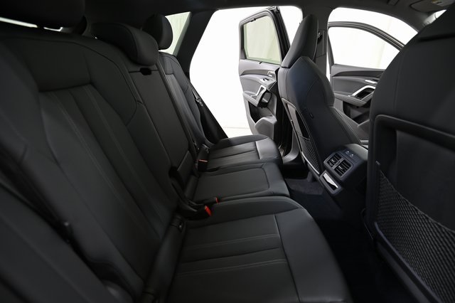 2025 Audi Q5 2.0T Premium Plus photo 25
