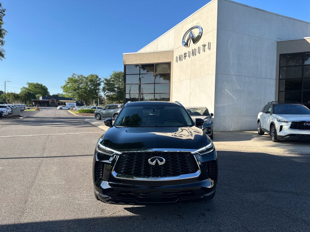 2025 Infiniti QX60 Luxe photo 2