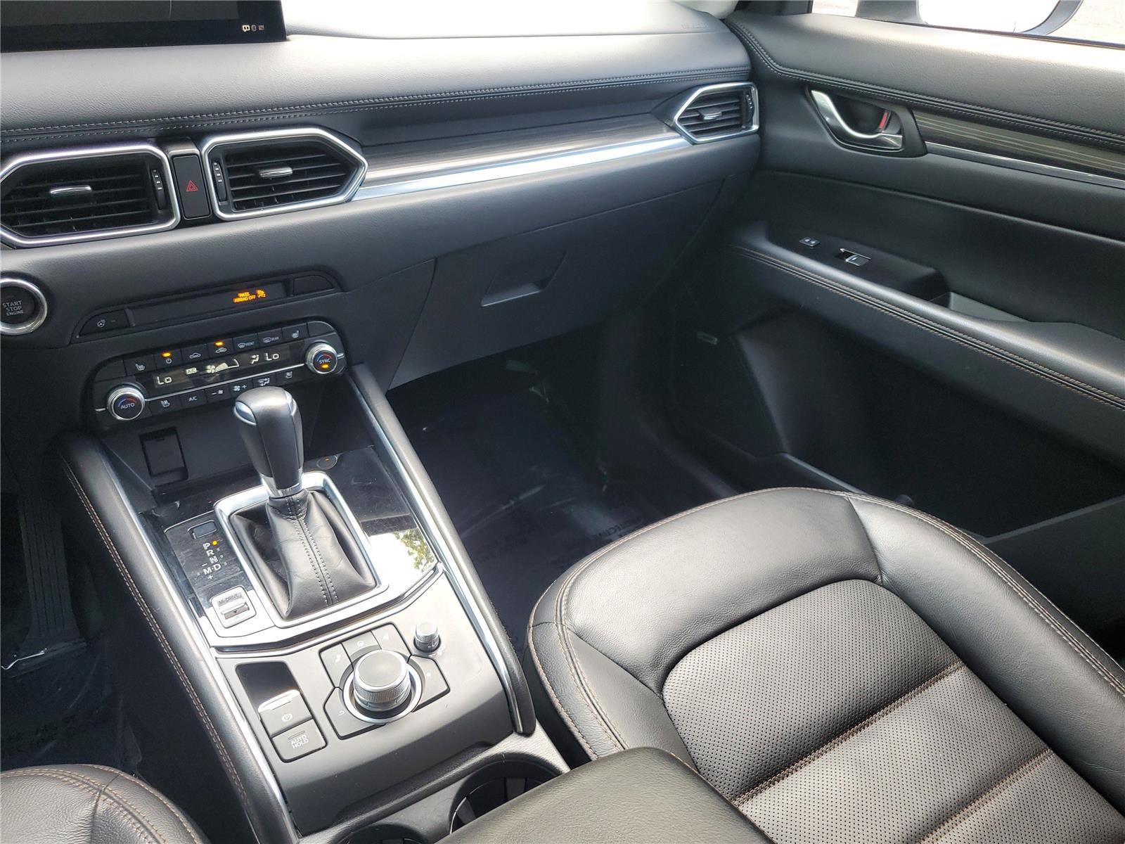 2022 Mazda CX-5 2.5 Premium Plus photo 14
