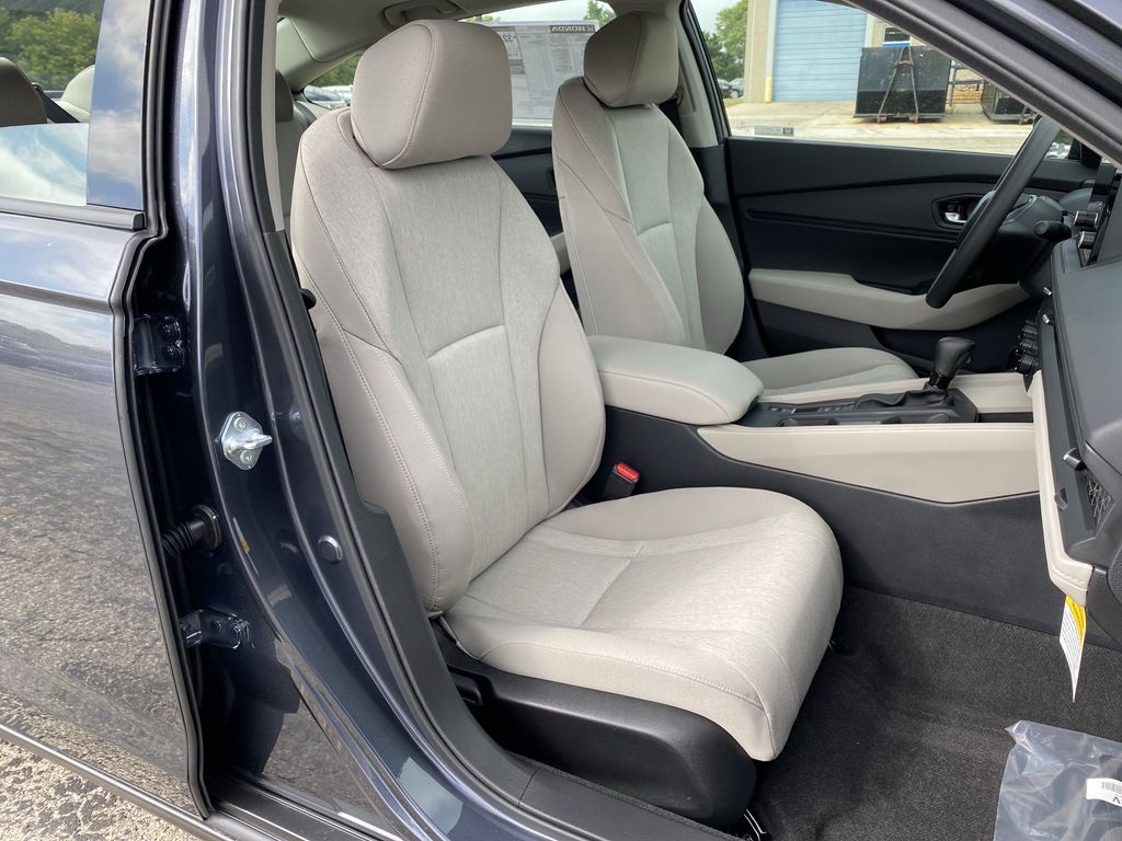 2025 Honda Accord SE photo 26