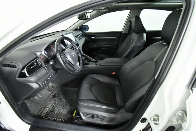 2021 Toyota Camry XSE photo 4