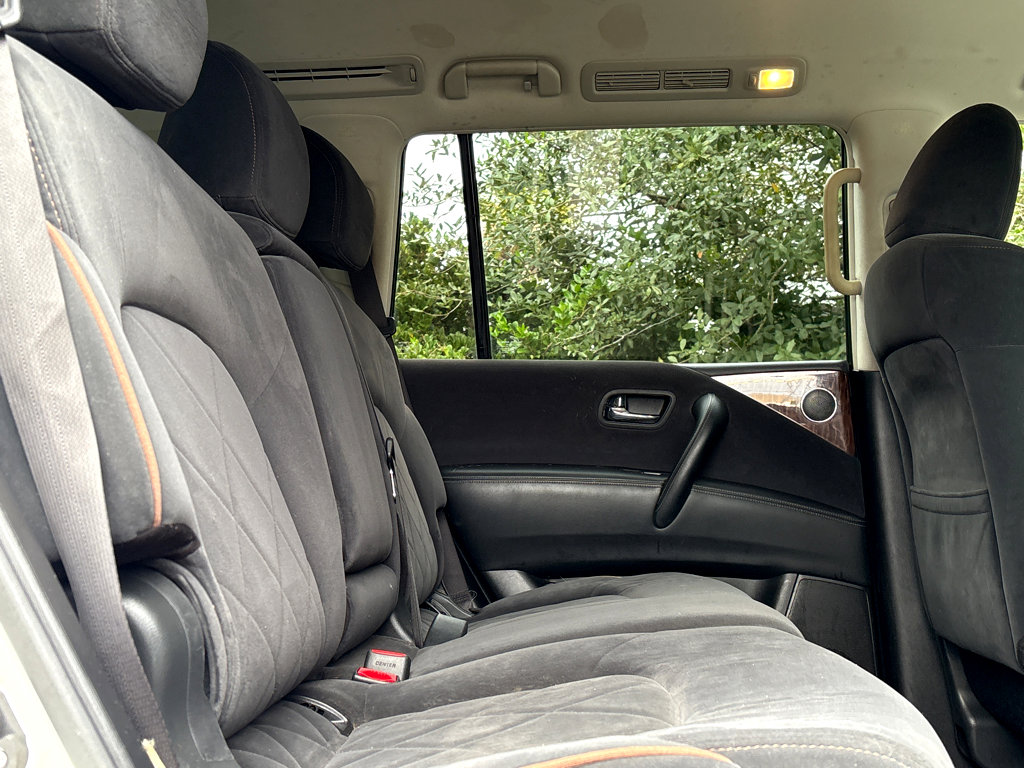 2019 Nissan Armada SV photo 21