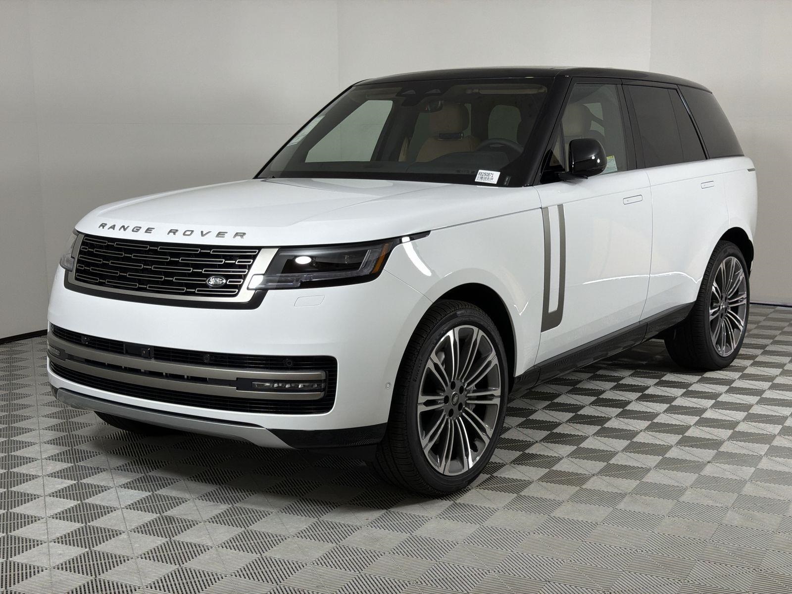 2025 Land Rover Range Rover SE's photo