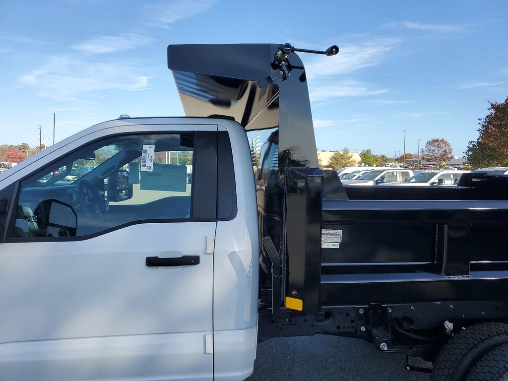 2024 Ford F-550 XL photo 8