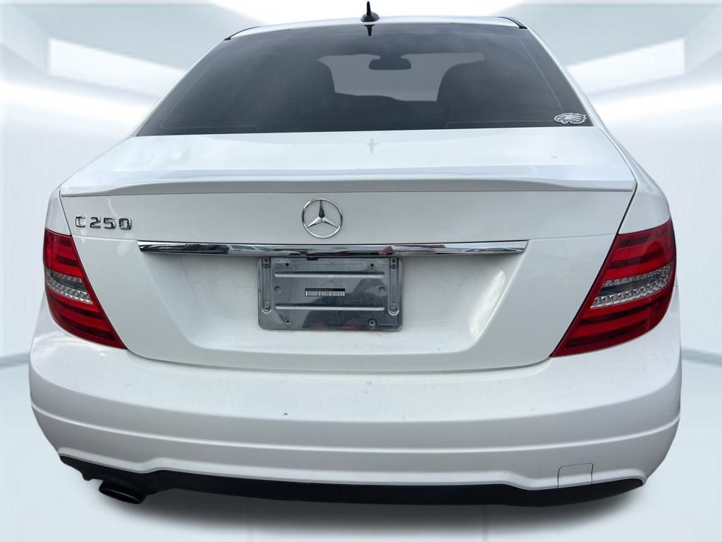 2013 Mercedes Benz C 250 Sport photo 3