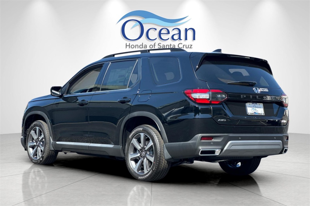 2025 Honda Pilot Elite photo 2