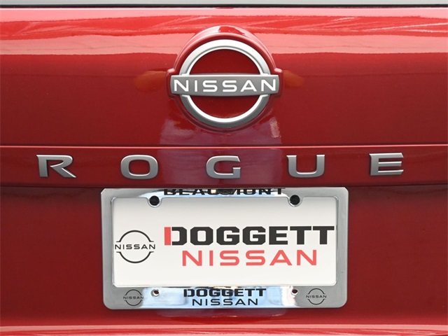 2026 Nissan Rogue S photo 5