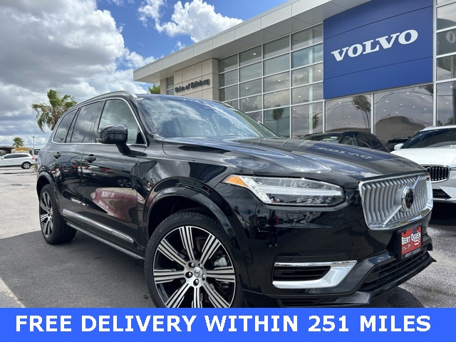 2024 Volvo XC90 Plus's photo
