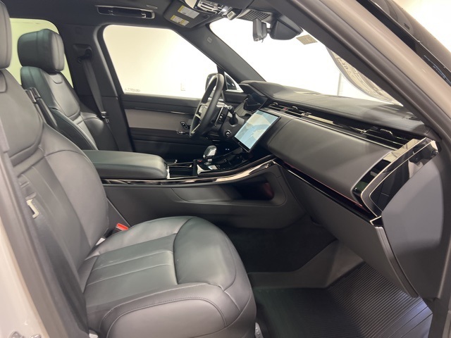2025 Land Rover Range Rover Sport SE photo 23