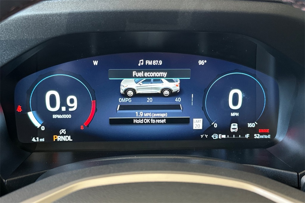 2025 Ford Explorer photo 18