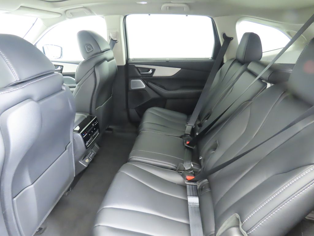 2026 Acura MDX SH-AWD Technology photo 19