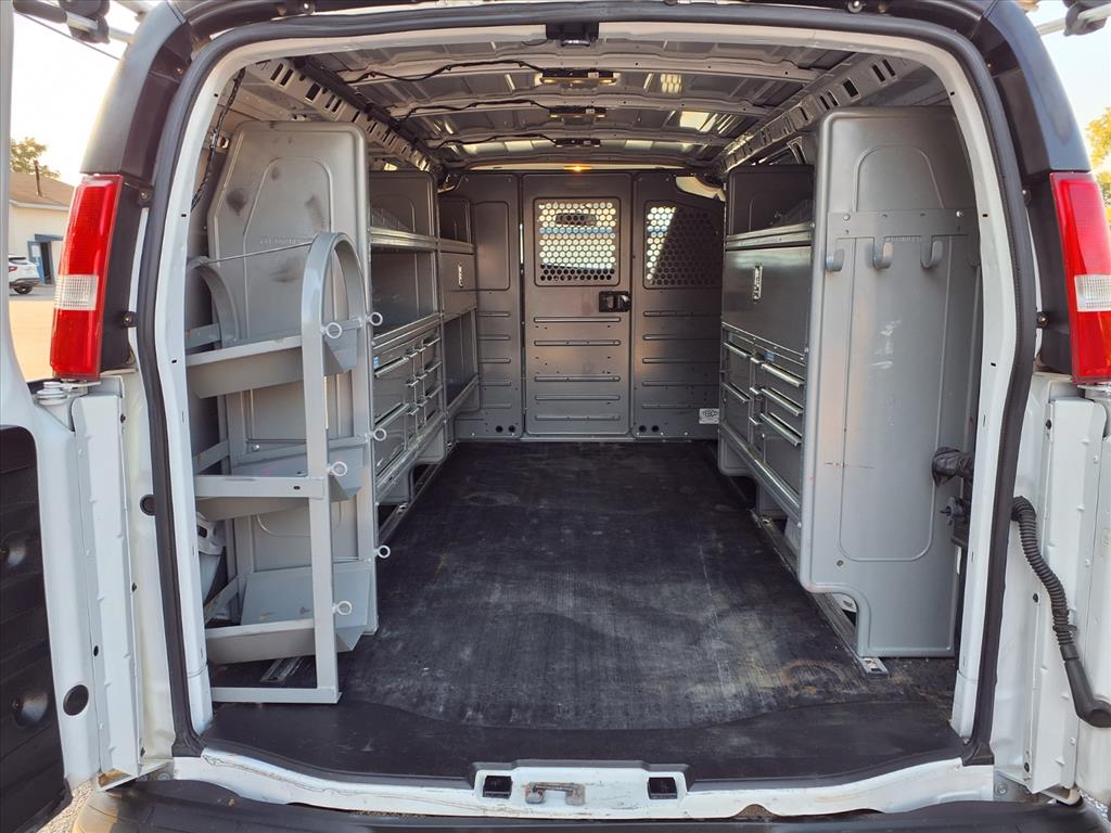 2019 Chevrolet Express Cargo Van photo 10