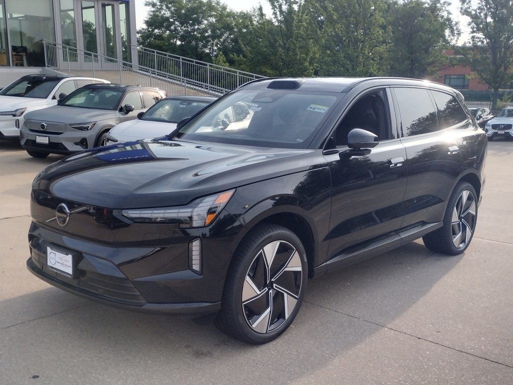 2025 VOLVO EX90 - Image 5