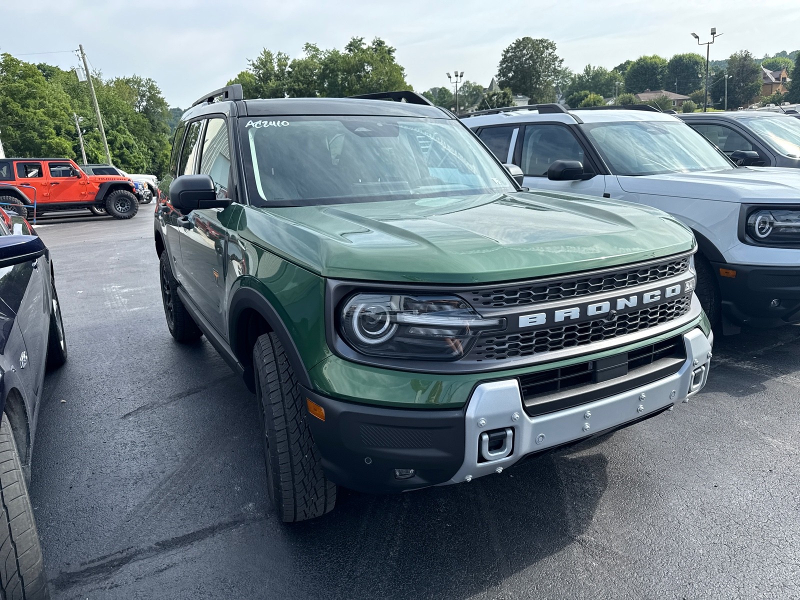2025 Ford Bronco Sport Badlands photo 2