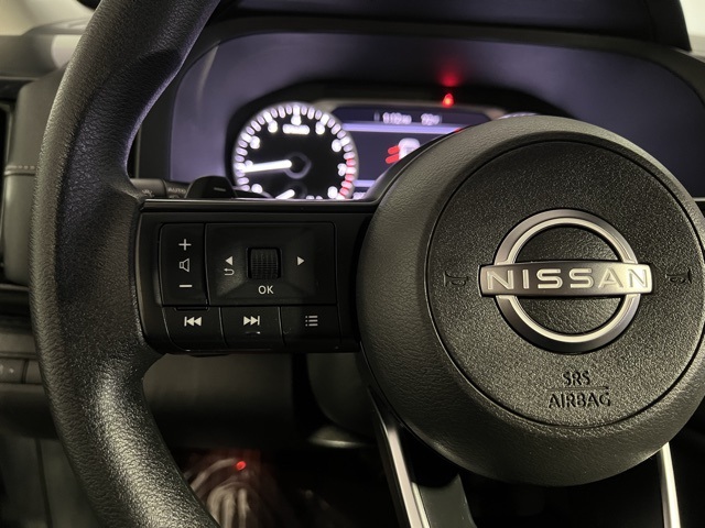 2024 Nissan Pathfinder S photo 17