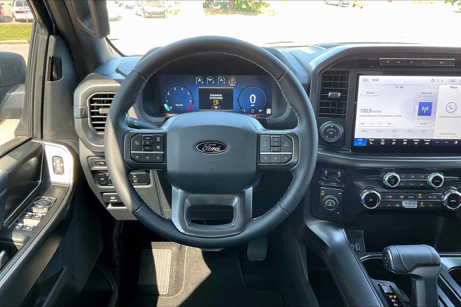 2024 Ford F-150 XLT photo 5
