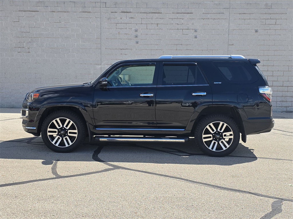 2022 Toyota 4Runner Limited photo 10