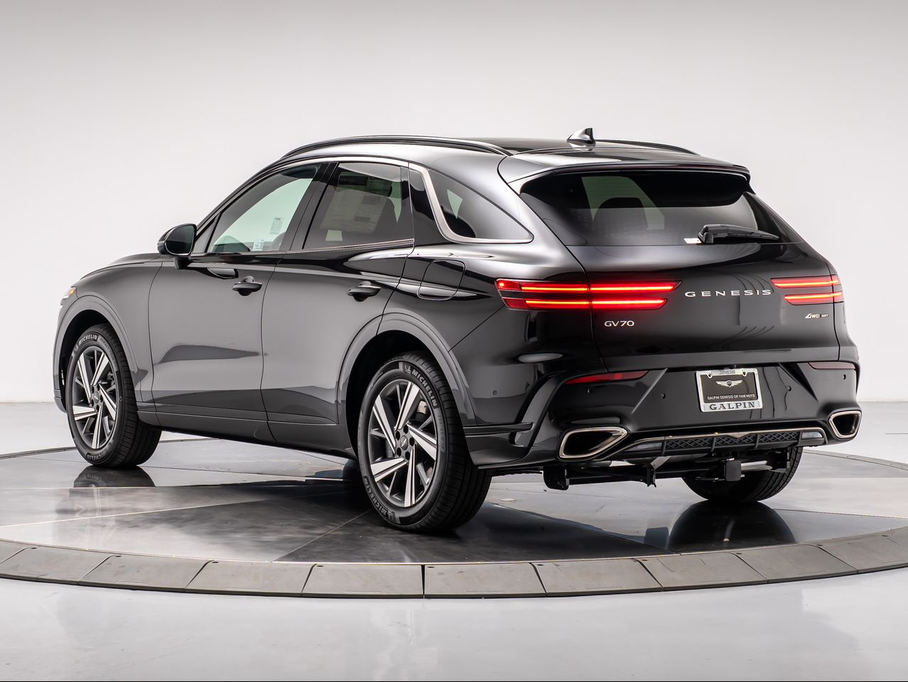 2026 Genesis GV70 3.5T Sport Advanced photo 2